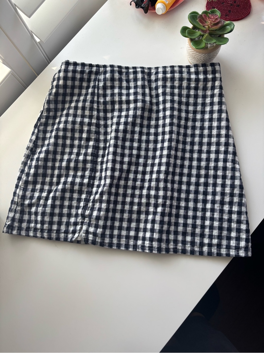 American Eagle Navy/White Gingham Mini Skirt Medium